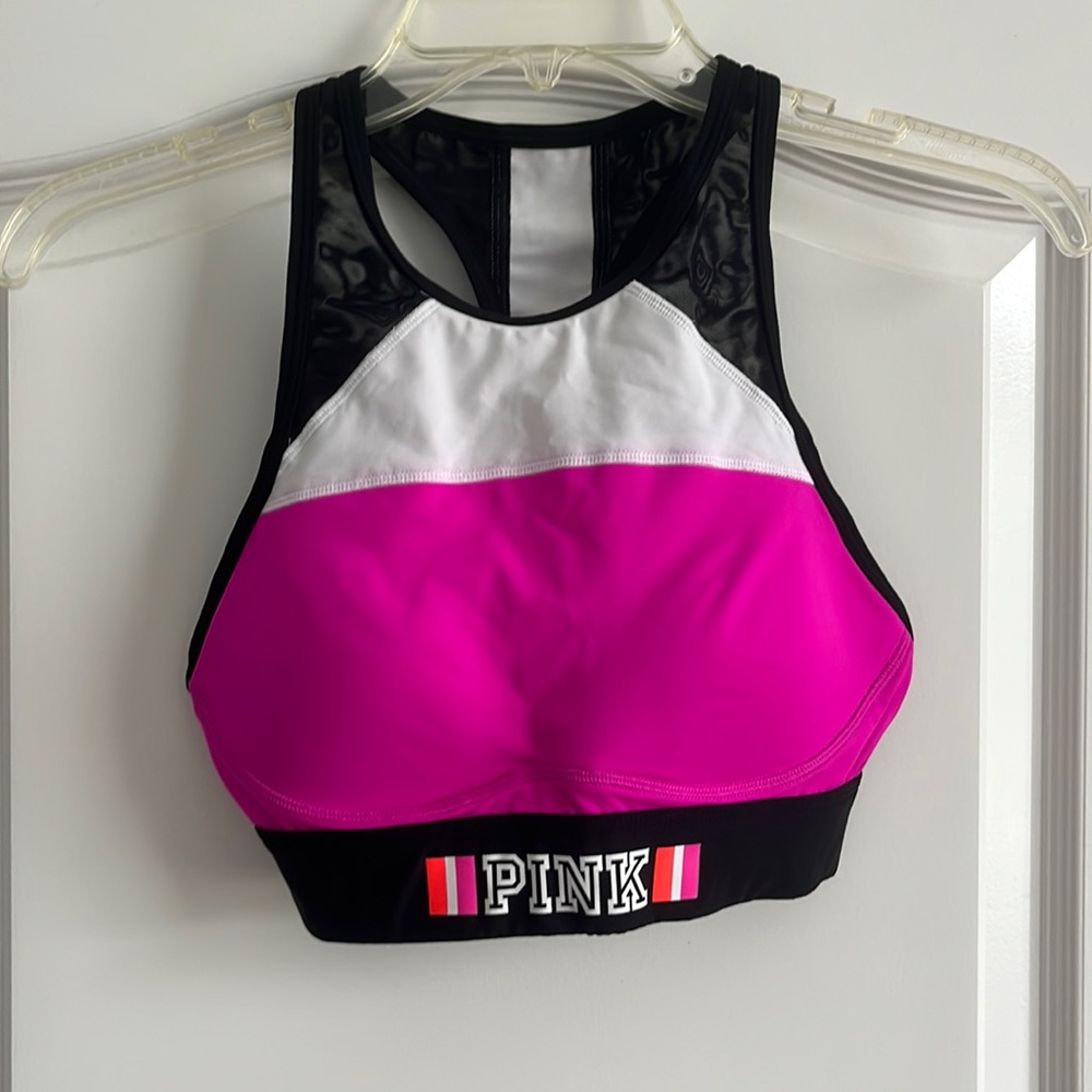 built in bra pad Victoria Secret sports bra